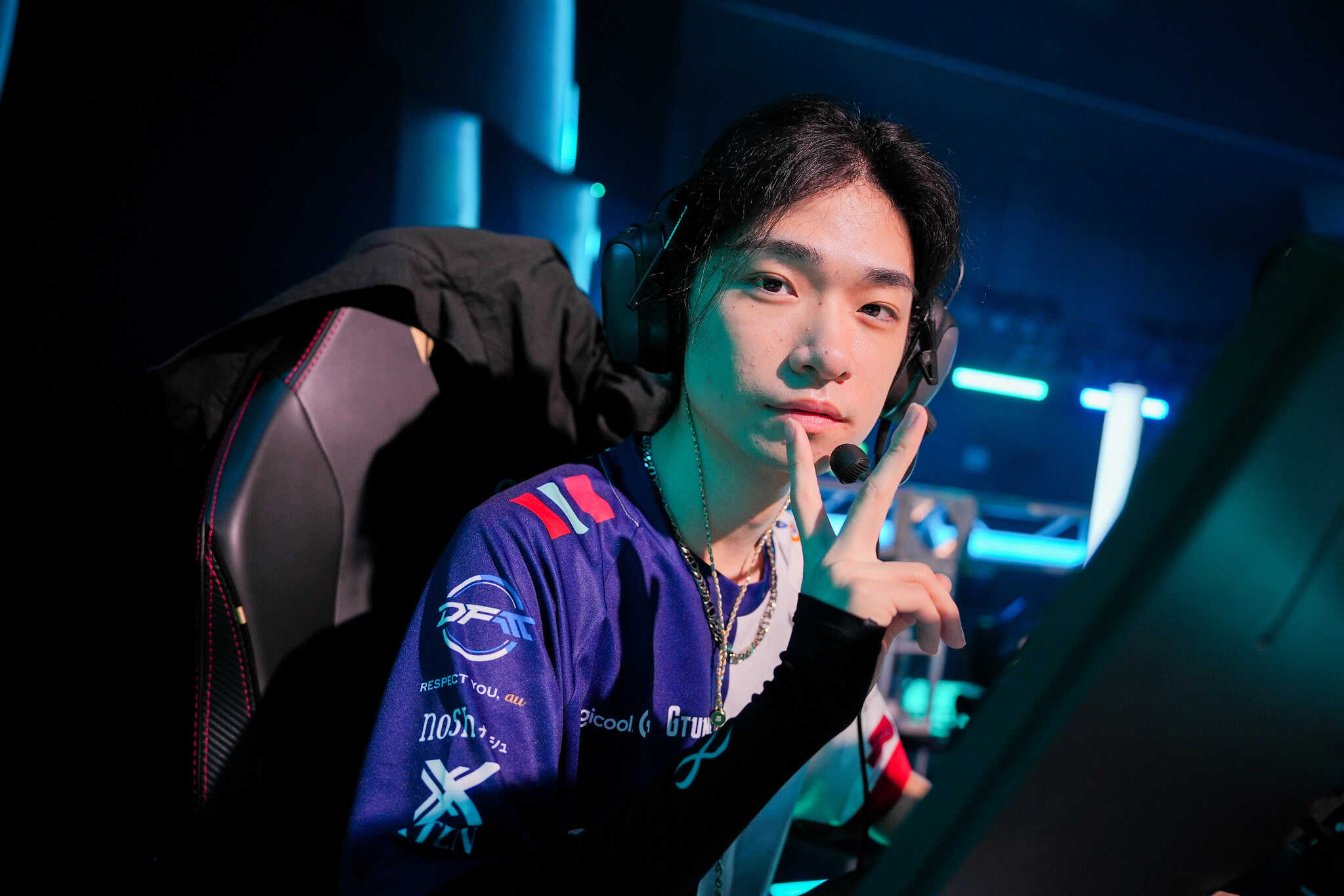 【韓国限定】VALORANT Champions 2024 キーチェーン 3種 VALORANTChampions2024_TrophyPi
