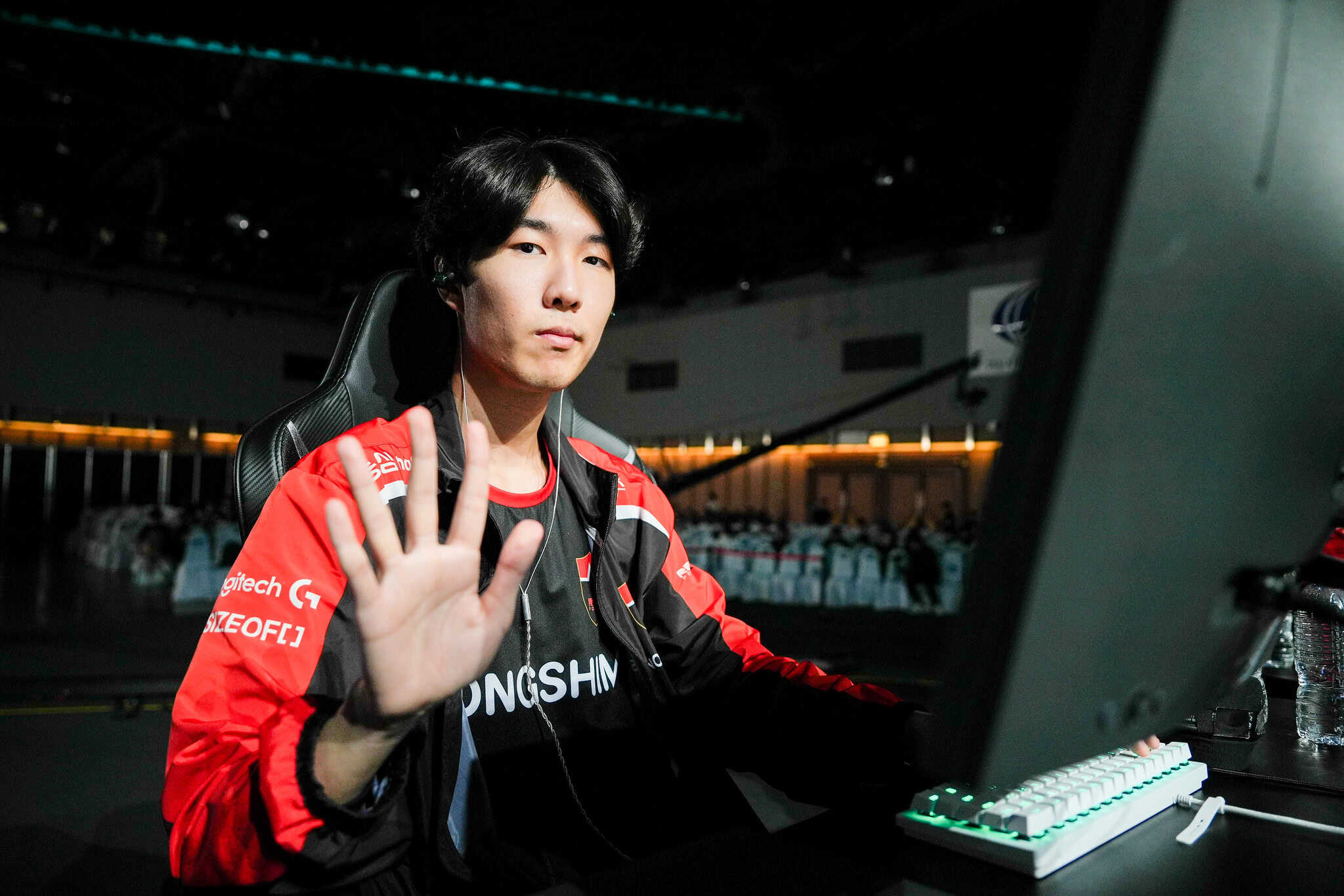 NS RedForce」がRb / Xross、sungminコーチと2026年まで契約延長を発表 